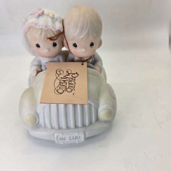 Precious Moments 520780 Wedding Couple Car “Wishing You Roads of Happiness” 1988 - Picture 6 of 16